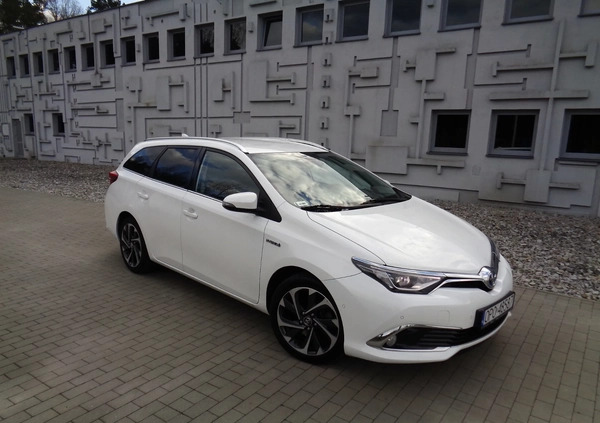 Toyota Auris cena 55900 przebieg: 212000, rok produkcji 2015 z Częstochowa małe 667